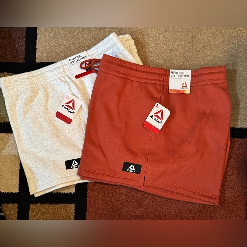 2 Reebok Women's After Class Shorts with Pockets 2 Gray/Rust